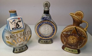 lot 38 image: Beautiful Collection of (3) Vintage Porcelain Jim Beam Decanters