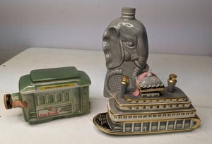 lot 40 image: Beautiful Collection of (3) Vintage Porcelain Decanters