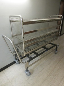 lot 506 image: STERIS LOADING EQUIPMENT CART, W ADJUSTABLE HEIGHTREMOVABLE SHELVES