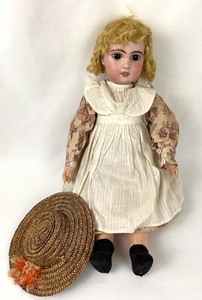 lot 5 image: 1907 Blonde Open-Mouth Bisque-Head Doll w Composite Body and Glass Eyes, 21 Tall