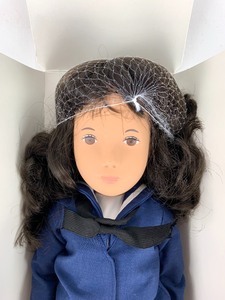 lot 26 image: Sasha Doll 102 - Brunette Marina, New in Box, 16.5 Tall- England