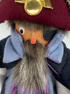 lot 45 image: Steinbach S 840 SLE Herr Dosselmeyer Music Box, 12 Tall- Germany