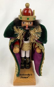 lot 48 image: Steinbach Mini NLE Tchaikovskys Prince Nutcracker, 5.25 Tall
