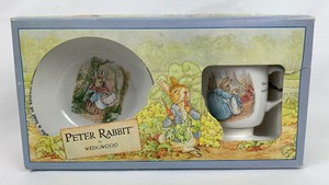 lot 59 image: Peter Rabbit by Wedgewood 2-Piece Set in Original Box