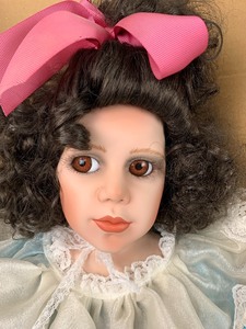 lot 74 image: ClassiCal Treasures Porcelain Doll - A Victorian Portraiture