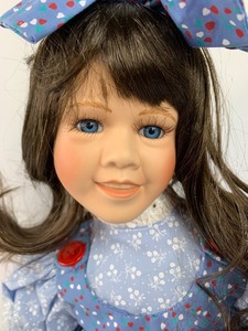lot 150 image: Moments Treasured Porcelain Doll - Pamela by William Tung