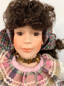 lot 153 image: Moments Treasured Porcelain Doll - Carmen by William Tung