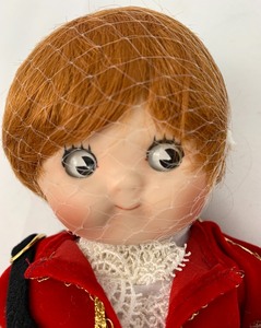 lot 162 image: Set of Two Campbell Kids Porcelain Dolls- Scottish Girl & Boy
