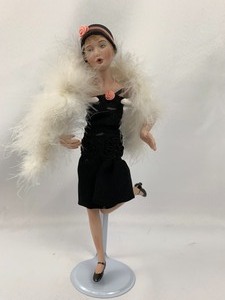 lot 163 image: American Artists Porcelain Doll - Flapper