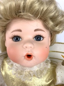 lot 166 image: Morgan Brittany Porcelain Doll - Hope