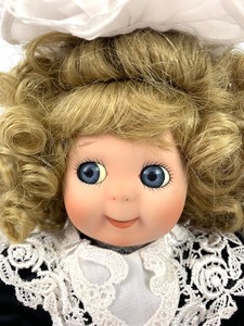 lot 181 image: World Gallery Porcelain Doll - Double OTootie