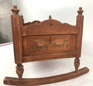 lot 215 image: Vintage Style Wood Doll Cradle