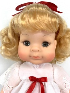 lot 230 image: Madame Alexander Doll - Muffin in White Eyelet Dress