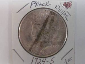lot 48 image: Peace dollar coin