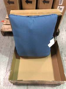 lot 4 image: lot of 10 Pa360-003 Ashley Furniture Abbots Court Back Cushions See all pictures