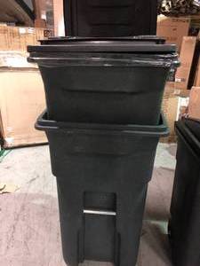 lot 23 image: lot of 3 32 Gal. Blackstone Trash Can with Quiet Wheels and Attached Lid see all pictures