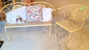 lot L059 image: Outdoor Metal Furniture