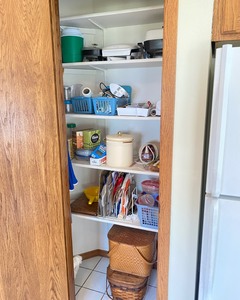 lot E110 image: Pantry Contents