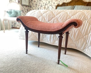 lot C131 image: Antique Seat