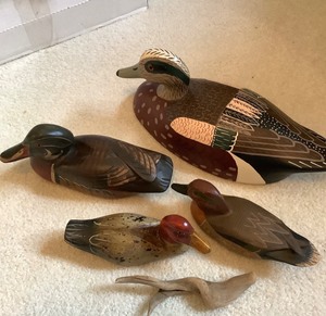 lot F037A image: Collectible Wood Ducks