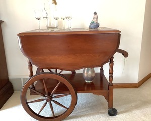 lot A007 image: Vintage Butler Cart