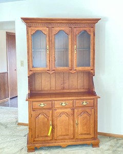 lot M501 image: Vintage Tell City Lighted Hutch