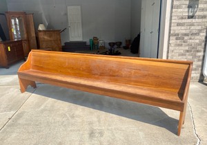 lot M507 image: 1870s Church Pew