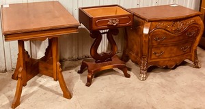 lot M450 image: Vintage Furniture