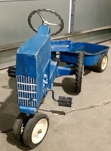 lot M451 image: 1940s Ford 8000 ERTL Pedal Tractor and Wagon