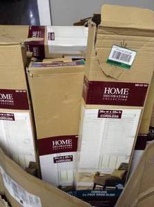 lot 33 image: Sorted pallet of home decorators cordless blinds- mixed conditions -  see pictures