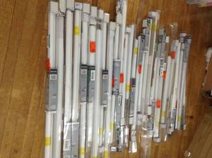 lot 42 image: Mixed lot of Cut-to-Size White Cordless Room Darkening Vinyl Roller Shades - see pictures