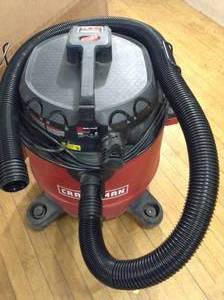 lot 55 image: Craftsman XSP 20 Gallon 6.5 Peak HP WetDry VacBlower- used & missing parts - see pictures