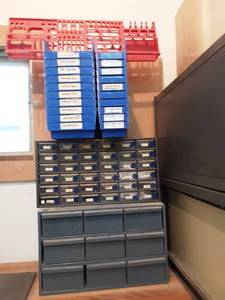 lot 26 image: Assorted Parts & Tool Organizers