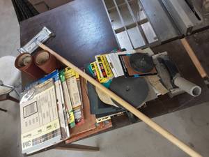 lot 42 image: Assorted Sanding Discs & Sand Paper