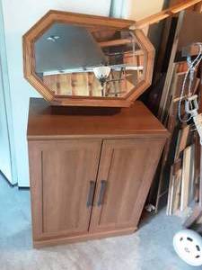 lot 77 image: 2-Door Cabinet & Wall Mirror 30x17x37