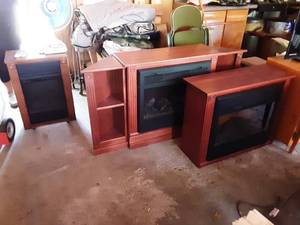 lot 91 image: 3-Assorted Electric Heaters With Remote