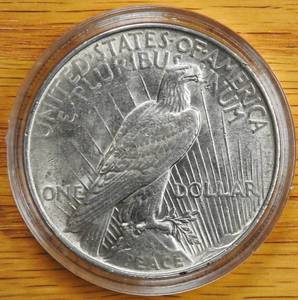 1922 Peace Dollar in case - uncirculated