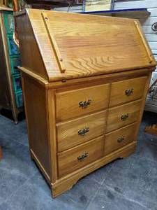 lot 59 image: Solid Wood Drop Front Desk