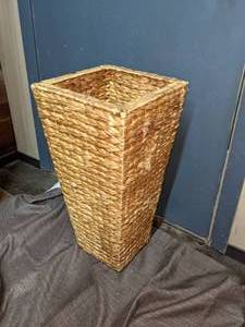 lot 52 image: Tall Rattan IndoorOutdoor Planter