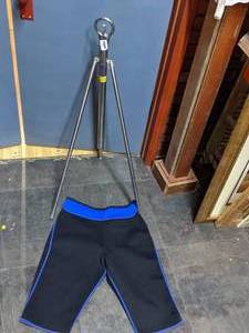 lot 110 image: Swivelease Tow Bar for Tubing & Sysyama Neoprene Wetsuit Pants