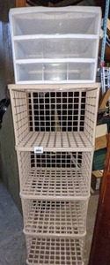 lot 36 image: Assortment of Storage Organizers
