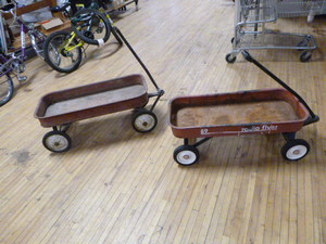 2 Wagons