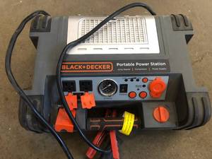 lot 15 image: BLACKDECKER PPRH5B Portable Power Station Jump Starter 1000Peak450 Instant Amps, 500W Inverter, 120 PSI Air Compressor, Battery Clamps- customer return- not tested - see pictures