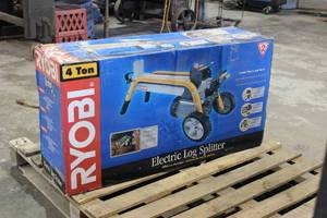 lot 3 image: 4 Ton Electric Log Splitter