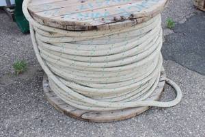 lot 14 image: Nylon Polyester Rigging Rope 1 12 Inch Diameter