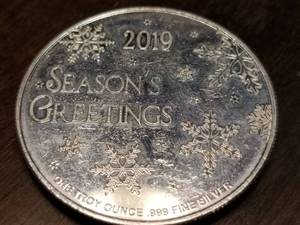 1 TROY OZ. .999 FINE SILVER MERRY CHRISTMAS ROUND