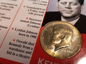 STRANGE BUT TRUE KENNEDY-LINCOLN 2 COIN SET ENCASED