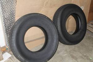 lot 3 image: Lot of (2) Rubbermaster Tubeless ST23585R16 Trailer Tires (new)