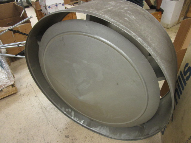 lot 107 image: LARGE METAL FAN ENCLOSURE