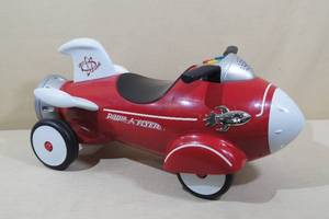 Radio Flyer Retro Rocket Ride On Toy